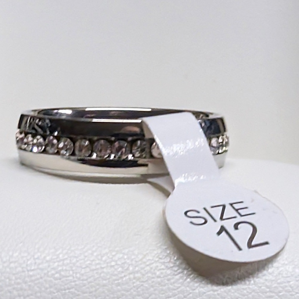 New Rhinestone Band Ring Size 13 SilverTone Inlay Multicolor Sparkle Wedding